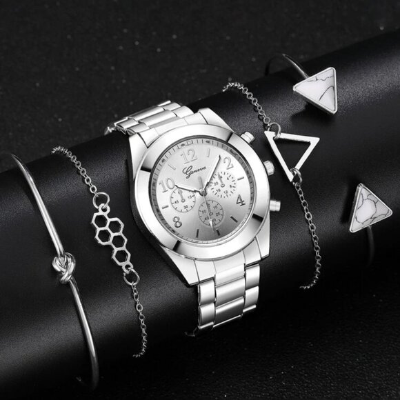 Women Stainless Steel Watch Geneva Quartz & 4 Piece Bracelet Silver NWT - Picture 4 of 4